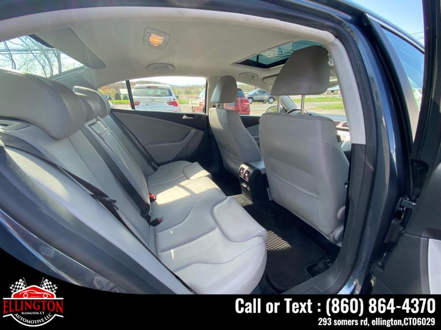 2009 Volkswagen Passat Komfort photo