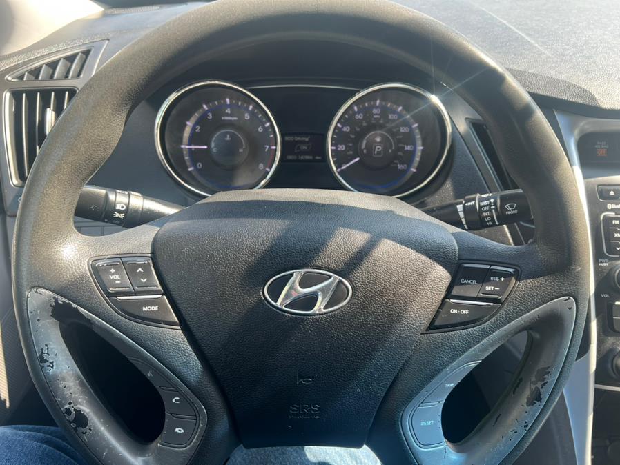 2011 Hyundai Sonata GLS photo