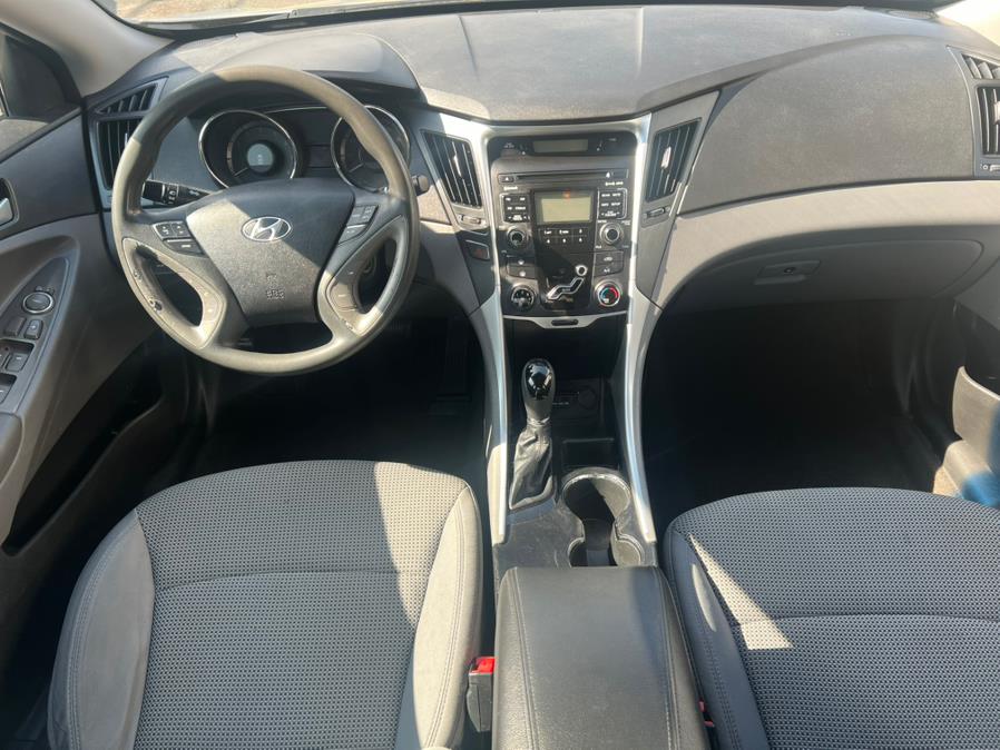 2011 Hyundai Sonata GLS photo