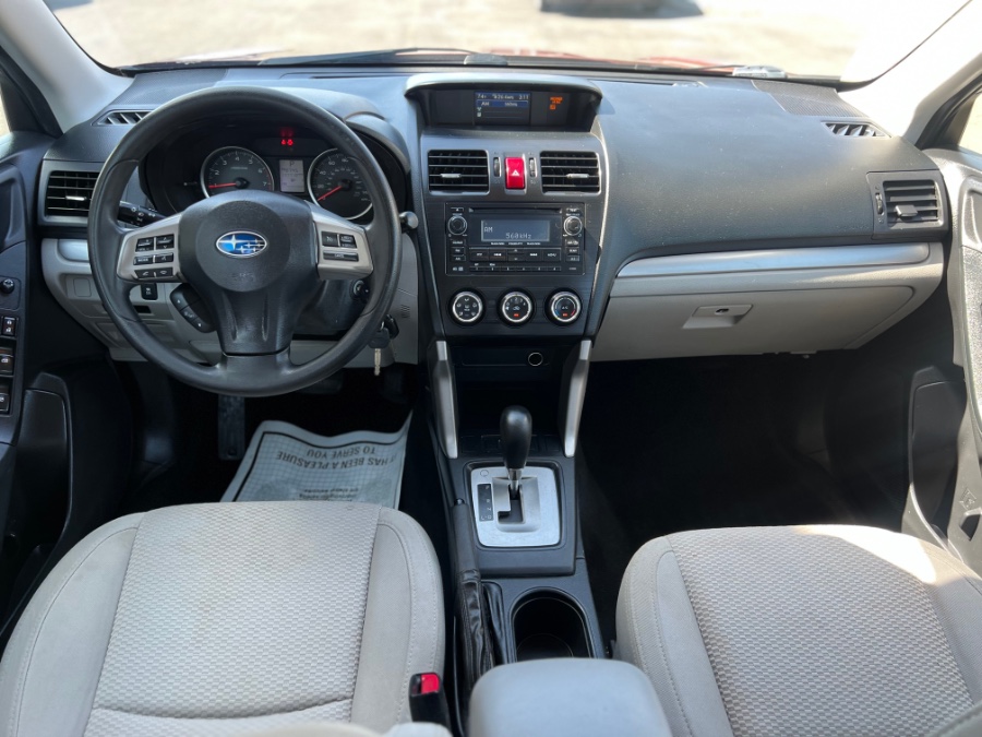 2015 Subaru Forester 2.5i photo