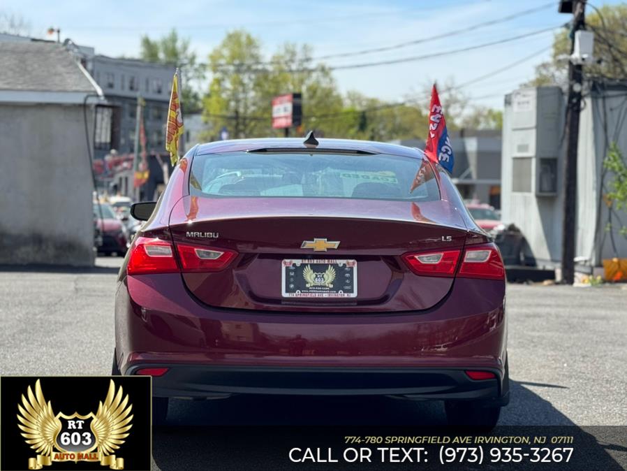 2016 Chevrolet Malibu 4dr Sdn LS w/1LS photo