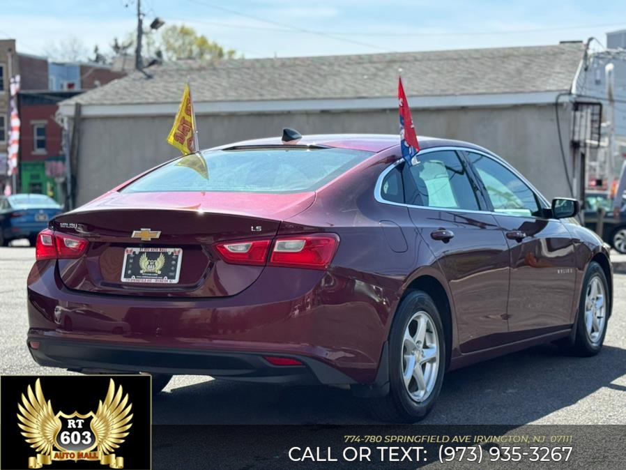 2016 Chevrolet Malibu 4dr Sdn LS w/1LS photo