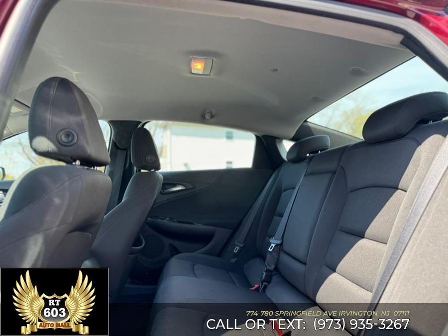 2016 Chevrolet Malibu 4dr Sdn LS w/1LS photo