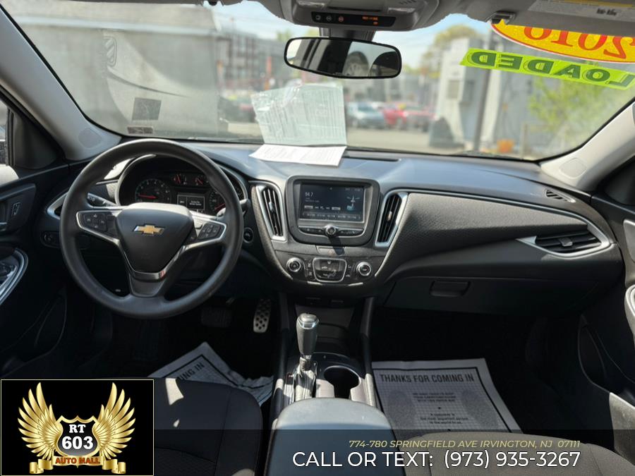 2016 Chevrolet Malibu 4dr Sdn LS w/1LS photo