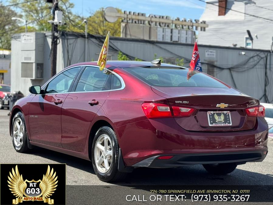 2016 Chevrolet Malibu 4dr Sdn LS w/1LS photo