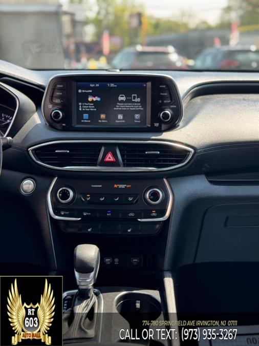 2020 Hyundai Santa Fe SEL 2.4L Auto AWD photo