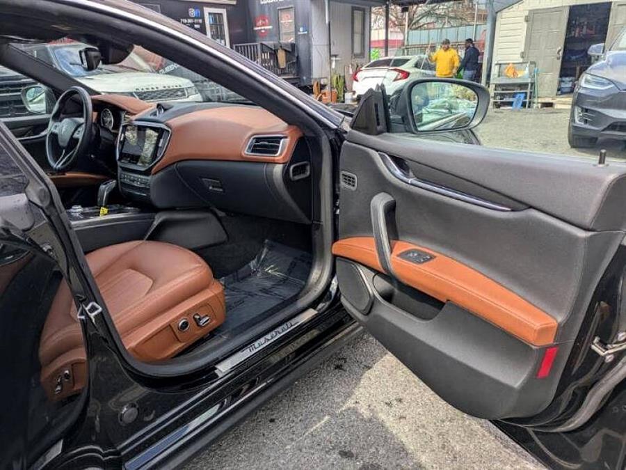 2021 Maserati Ghibli S Q4 30L photo