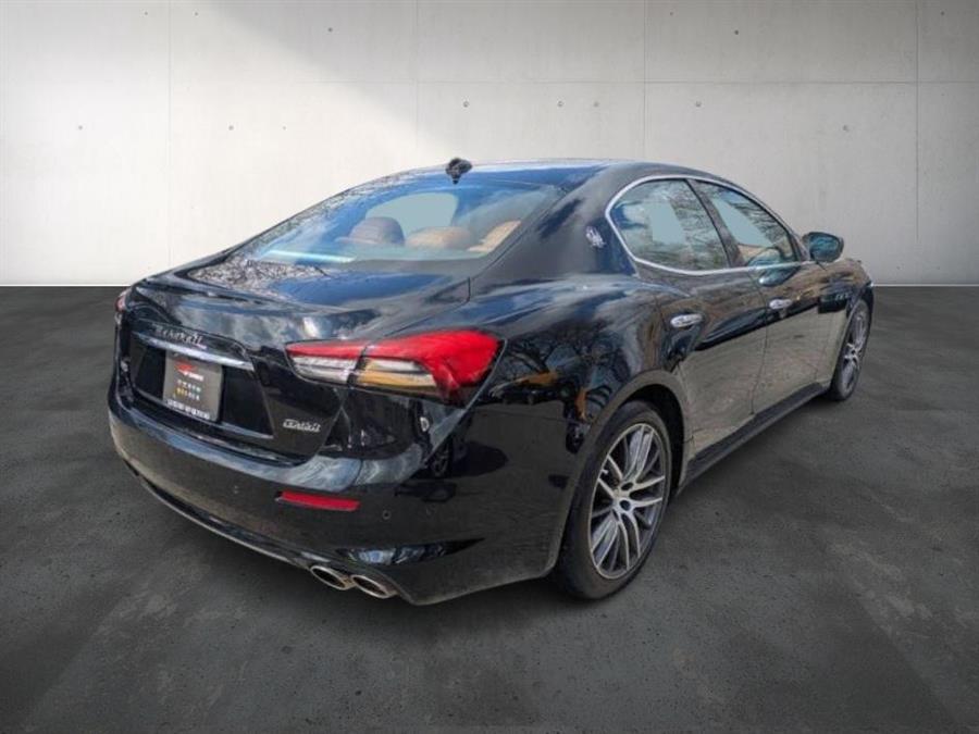 2021 Maserati Ghibli S Q4 30L photo
