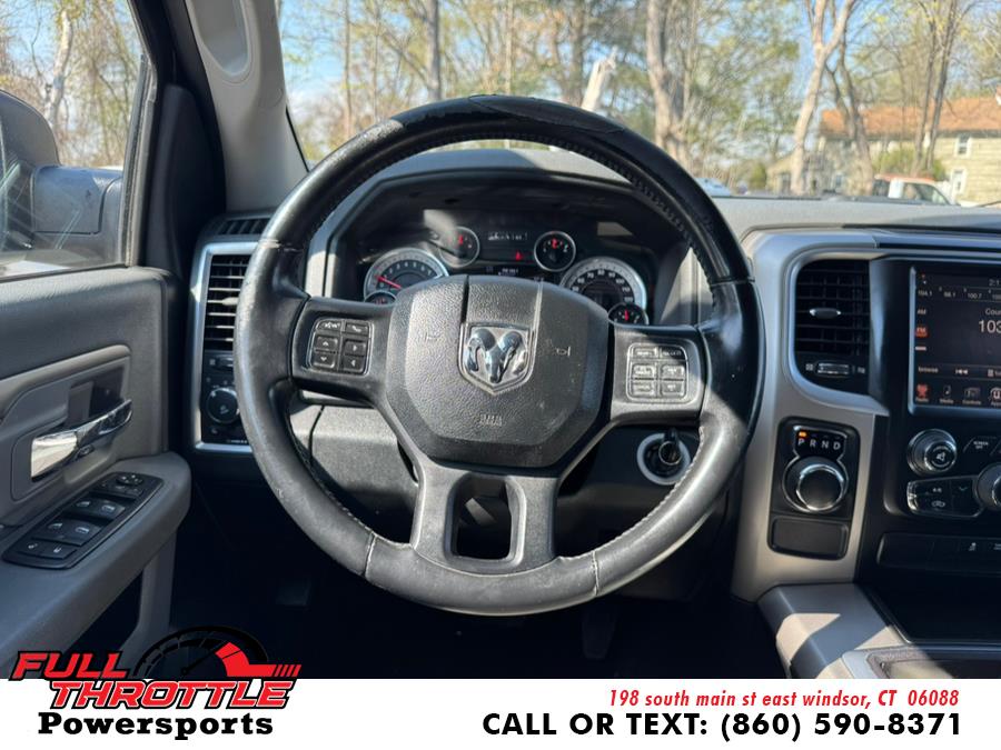 2015 RAM 1500 2WD Crew Cab 140.5