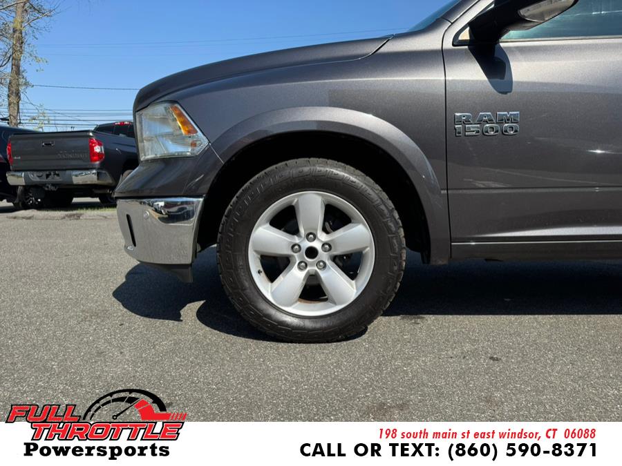 2015 RAM 1500 2WD Crew Cab 140.5