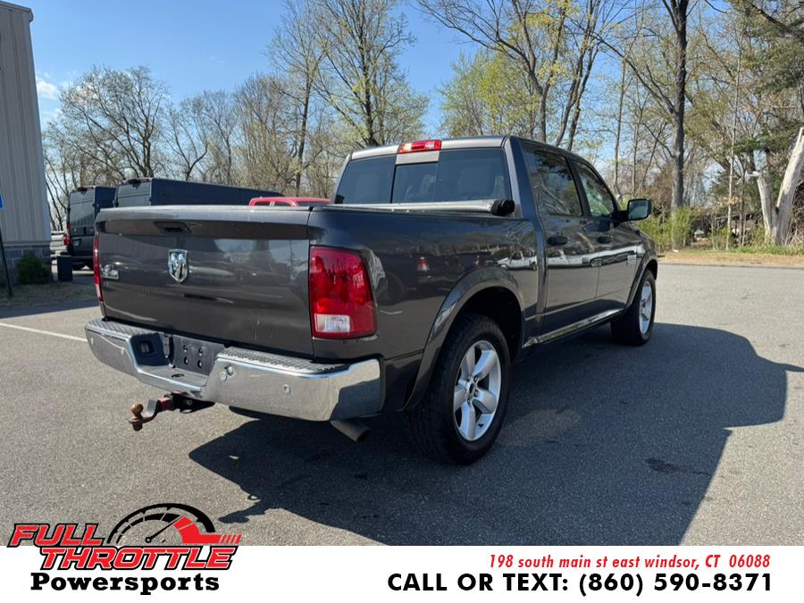2015 RAM 1500 2WD Crew Cab 140.5