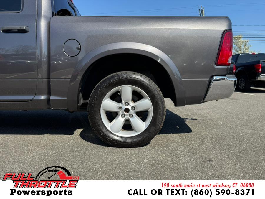 2015 RAM 1500 2WD Crew Cab 140.5