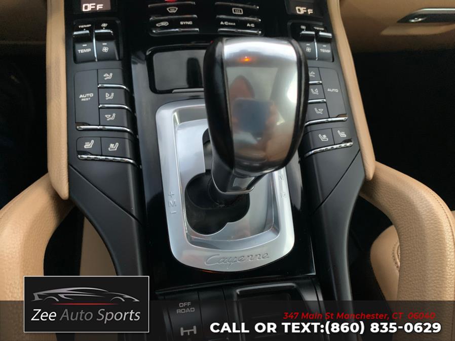 2016 Porsche Cayenne AWD 4dr photo