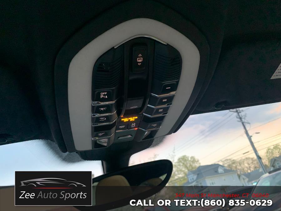 2016 Porsche Cayenne AWD 4dr photo