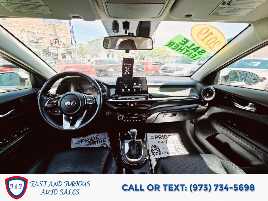 2019 Kia Forte EX Sedan 4D photo