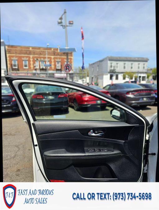 2019 Kia Forte EX Sedan 4D photo