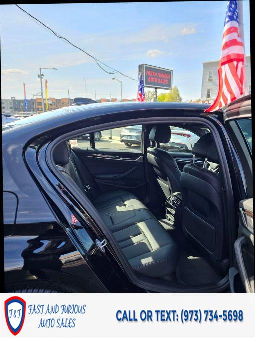 2019 BMW 5-Series 530i xDrive Sedan 4D photo