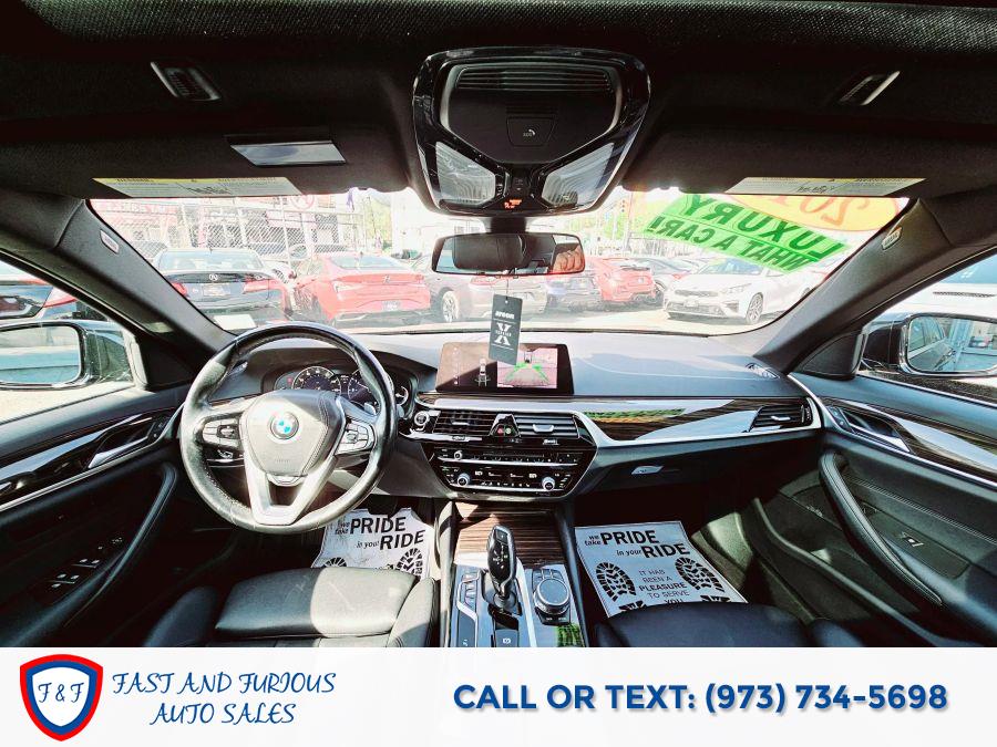 2019 BMW 5-Series 530i xDrive Sedan 4D photo