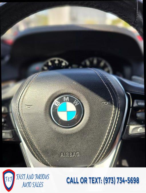 2019 BMW 5-Series 530i xDrive Sedan 4D photo