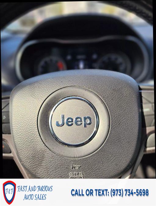 2020 Jeep Cherokee Limited Sport Utility 4D photo