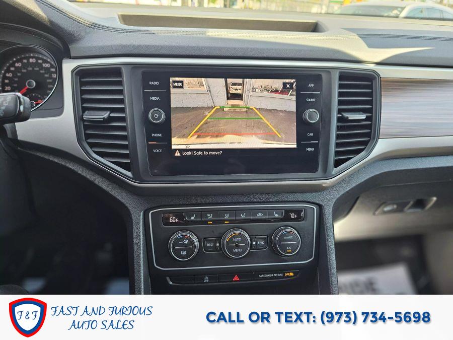 2021 Volkswagen Atlas SE 4Motion w/Tech Pkg Sport Ut photo