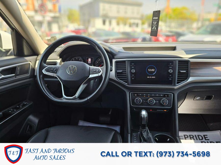 2021 Volkswagen Atlas SE 4Motion w/Tech Pkg Sport Ut photo