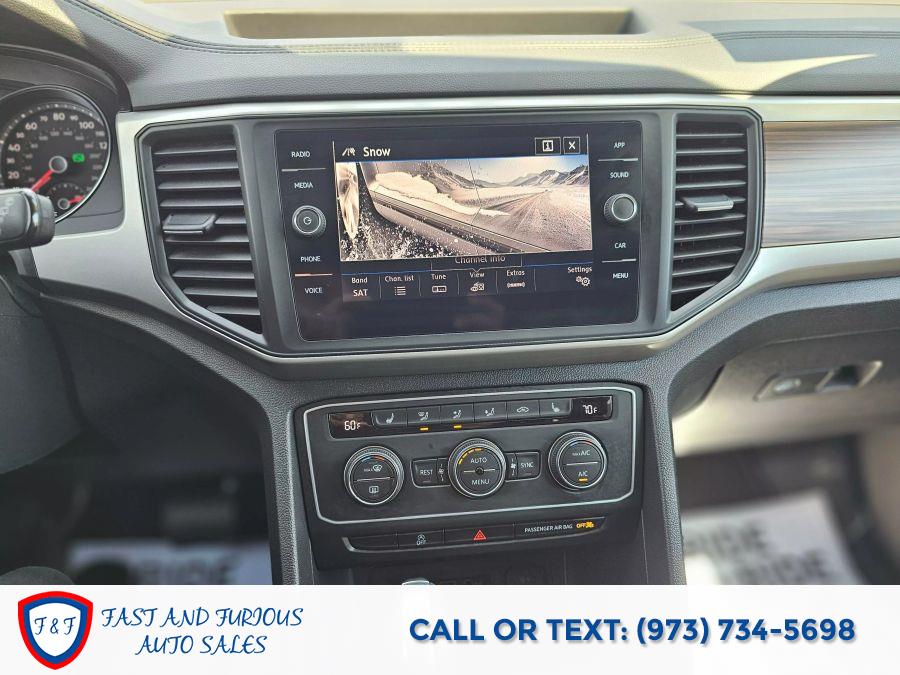 2021 Volkswagen Atlas SE 4Motion w/Tech Pkg Sport Ut photo