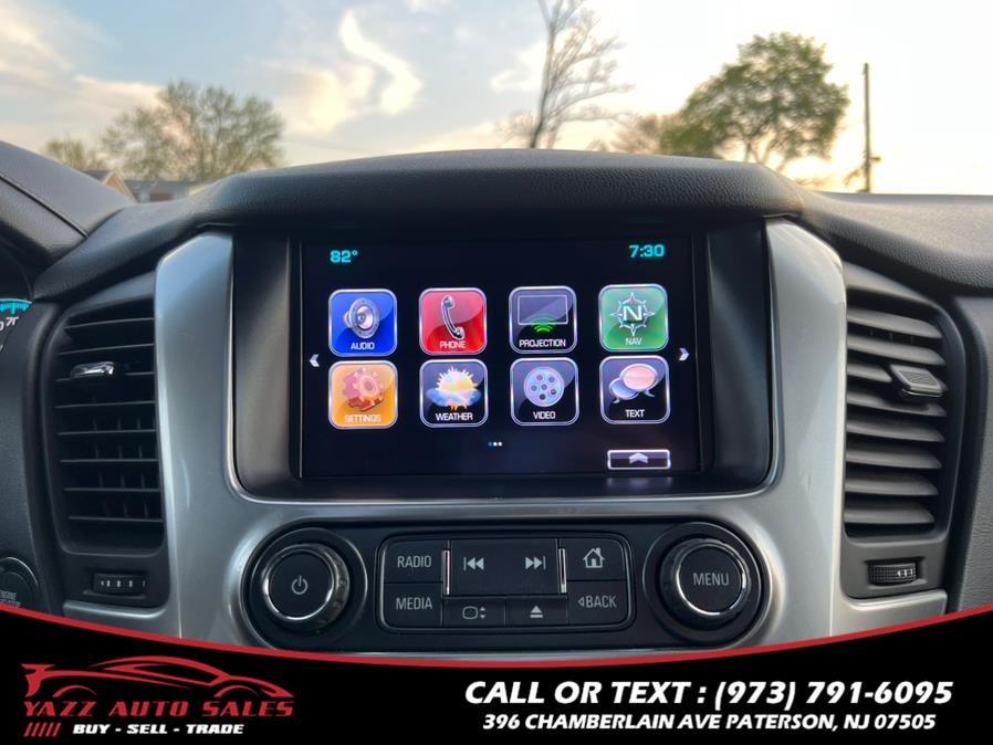 2017 Chevrolet Tahoe 4WD 4dr LT photo