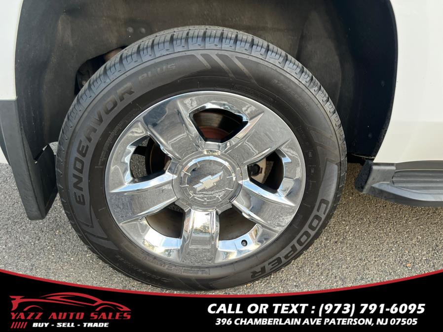 2017 Chevrolet Tahoe 4WD 4dr LT photo