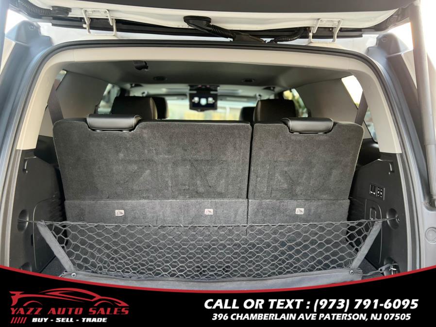 2017 Chevrolet Tahoe 4WD 4dr LT photo