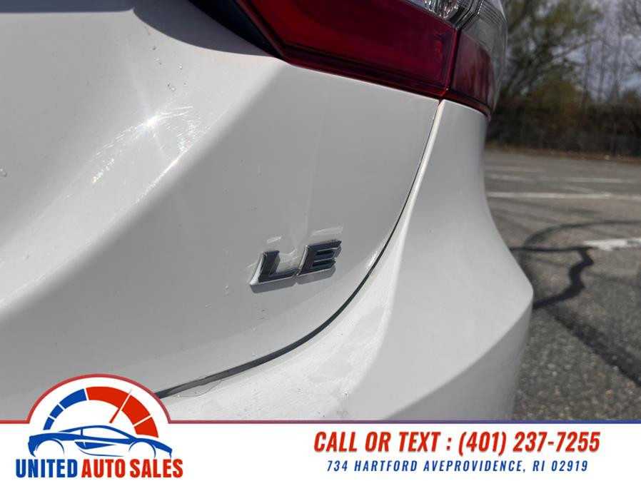 2018 Toyota Camry LE Auto (Natl) photo