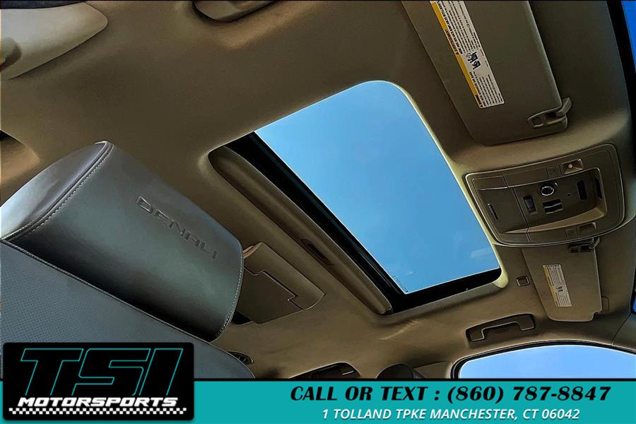 2016 GMC Yukon XL 4WD 4dr Denali photo