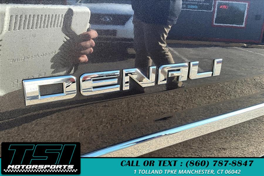 2016 GMC Yukon XL 4WD 4dr Denali photo