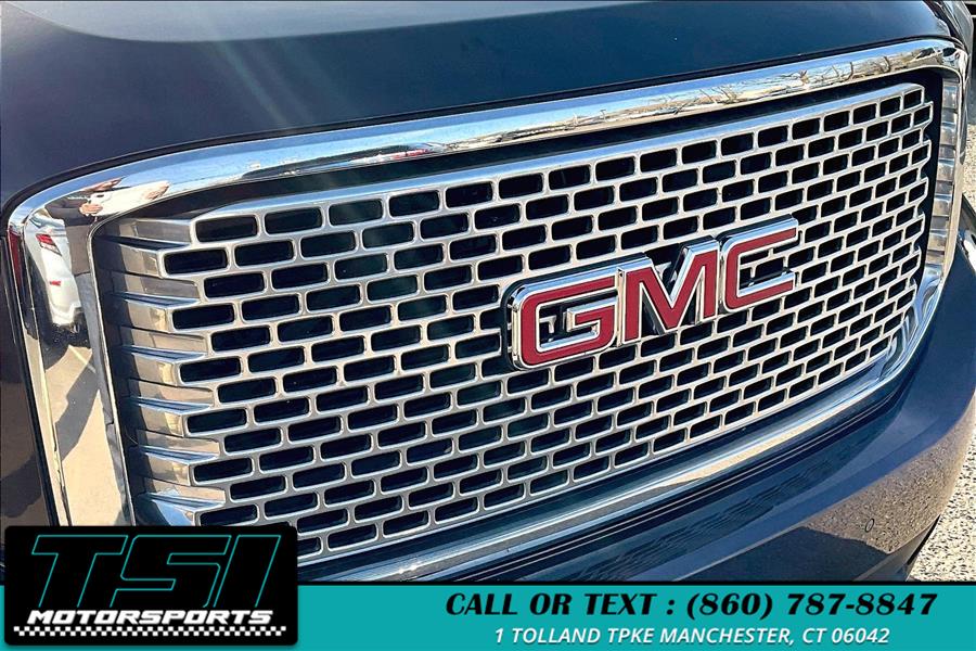 2016 GMC Yukon XL 4WD 4dr Denali photo