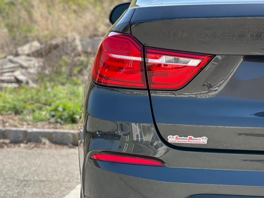 2018 BMW X4 xDrive28i Sports Activity Coup photo