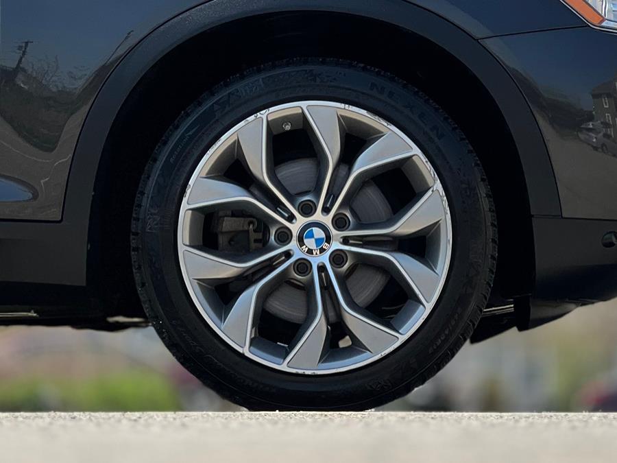 2018 BMW X4 xDrive28i Sports Activity Coup photo