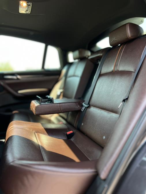 2018 BMW X4 xDrive28i Sports Activity Coup photo