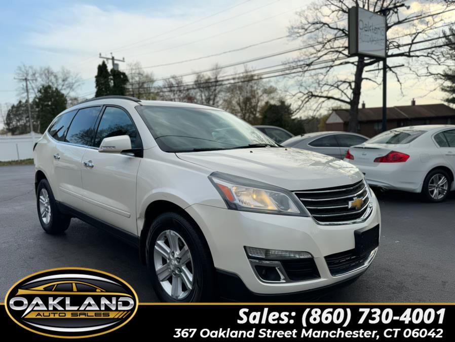 2013 Chevrolet Traverse LT photo