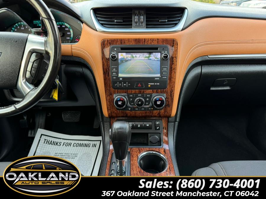 2013 Chevrolet Traverse LT photo