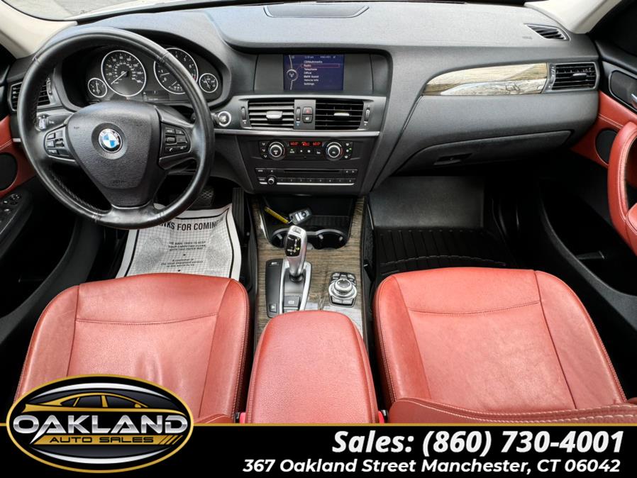 2011 BMW X3 xDrive28i photo