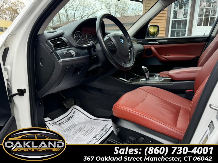 2011 BMW X3 xDrive28i photo