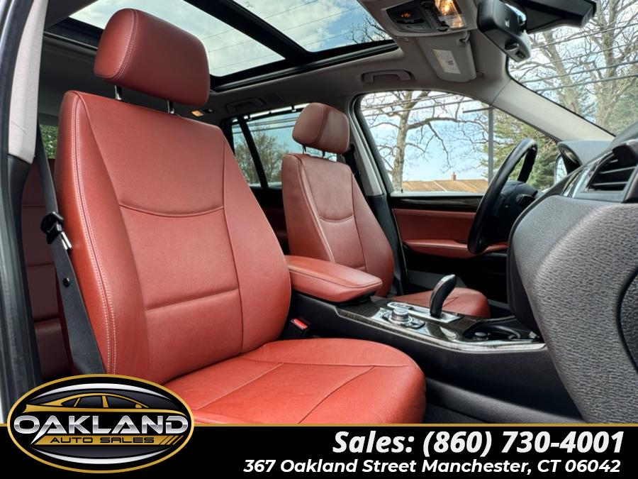 2011 BMW X3 xDrive28i photo