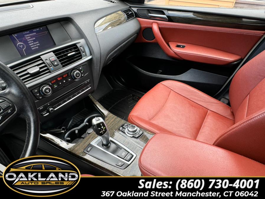 2011 BMW X3 xDrive28i photo
