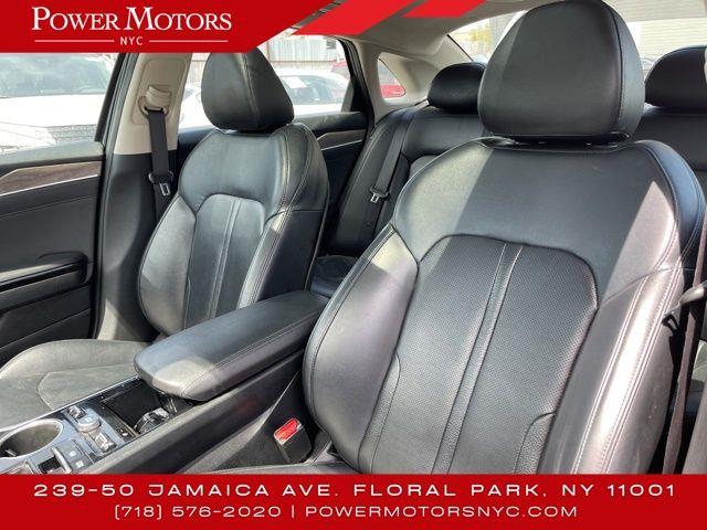 2021 Kia K5 EX photo