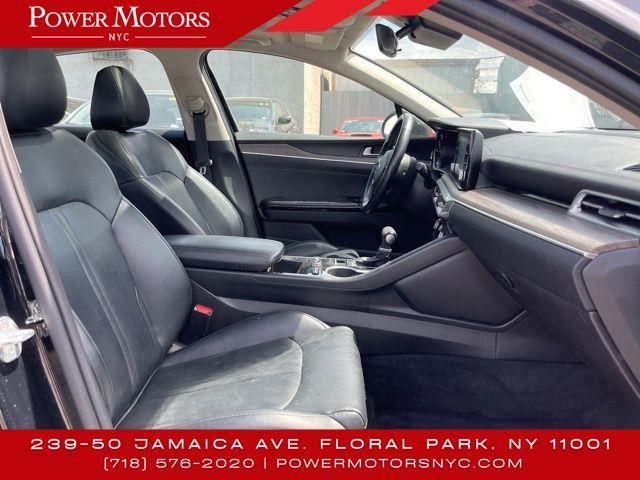 2021 Kia K5 EX photo