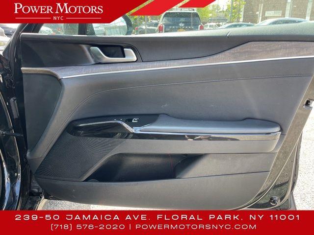2021 Kia K5 EX photo