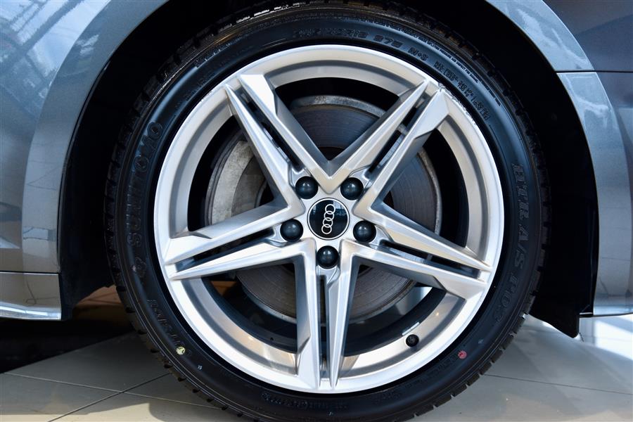 2021 Audi A5 Sportback quattro Premium Plus 45 TFSI photo