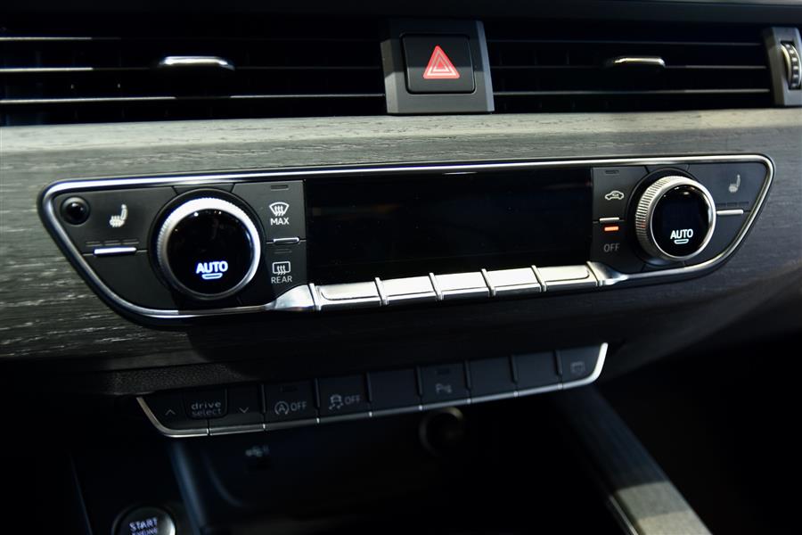 2021 Audi A5 Sportback quattro Premium Plus 45 TFSI photo