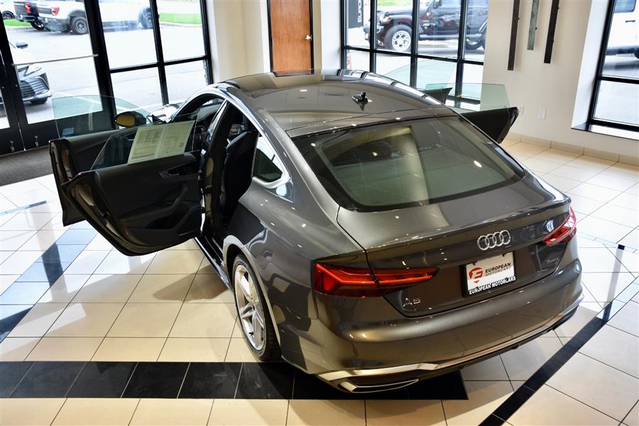 2021 Audi A5 Sportback quattro Premium Plus 45 TFSI photo