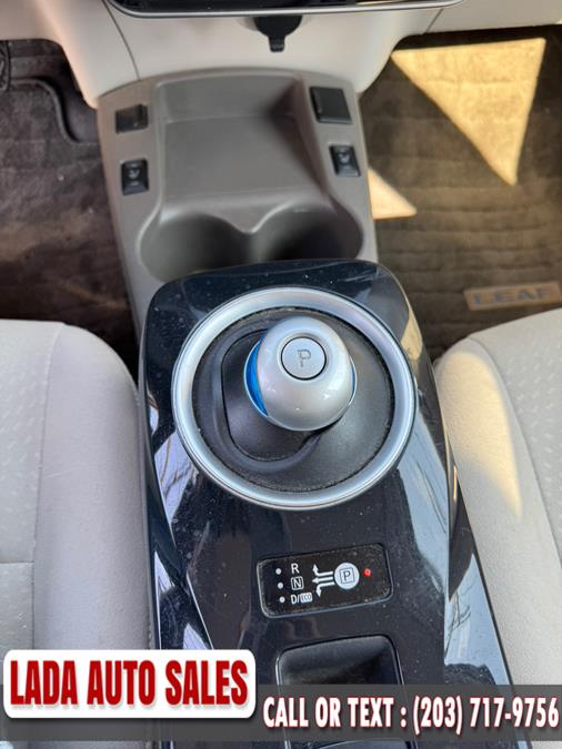 2012 Nissan LEAF SV photo